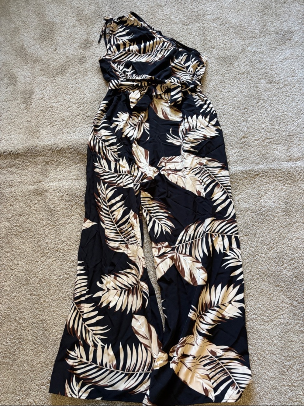 One-Shoulder Black Tropical Print Jumpsuit